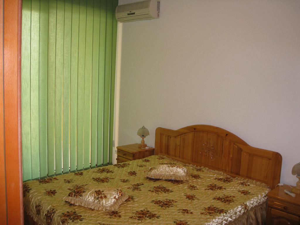 Elias Apartment Golden Sands Esterno foto